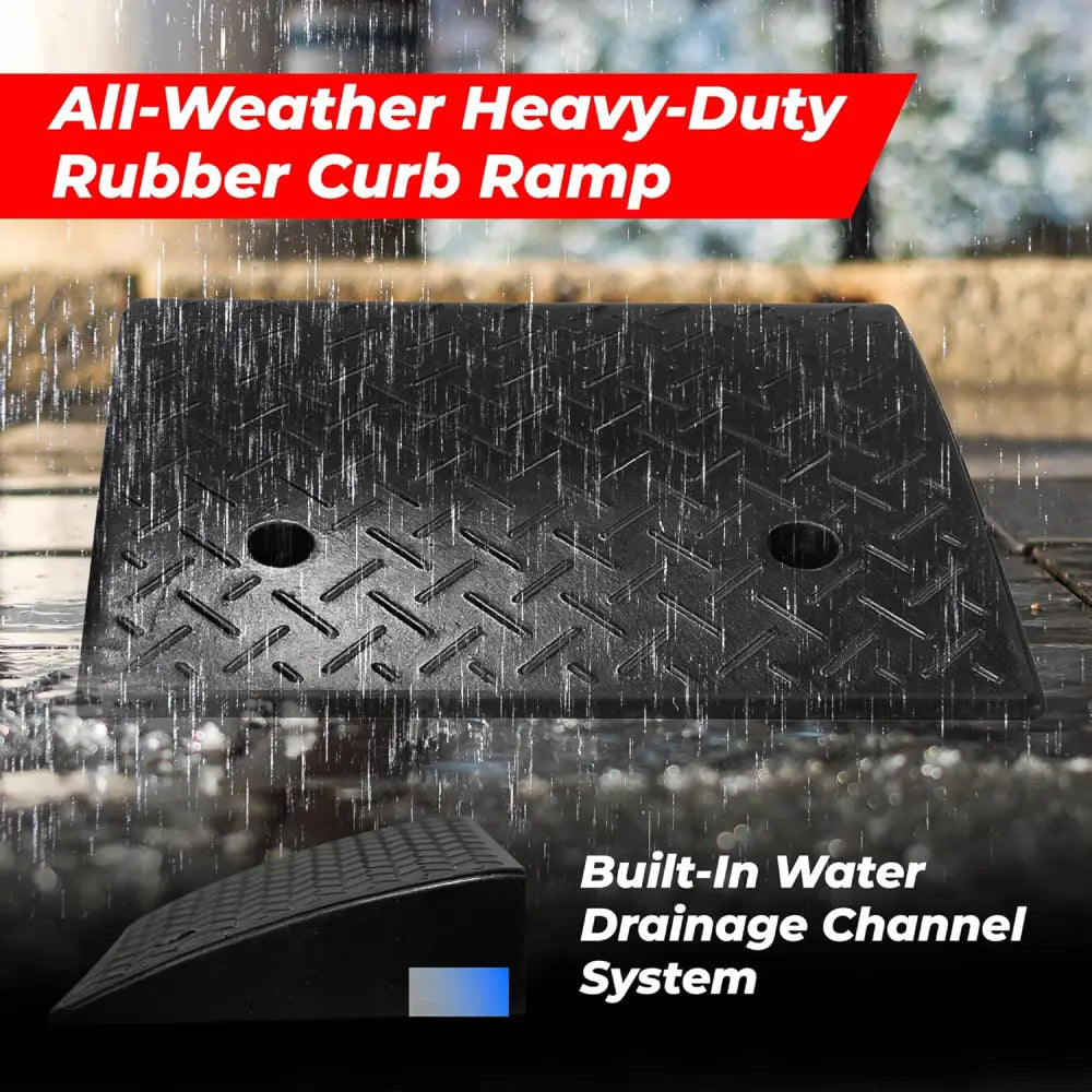 Outdoor rubber curb ramp