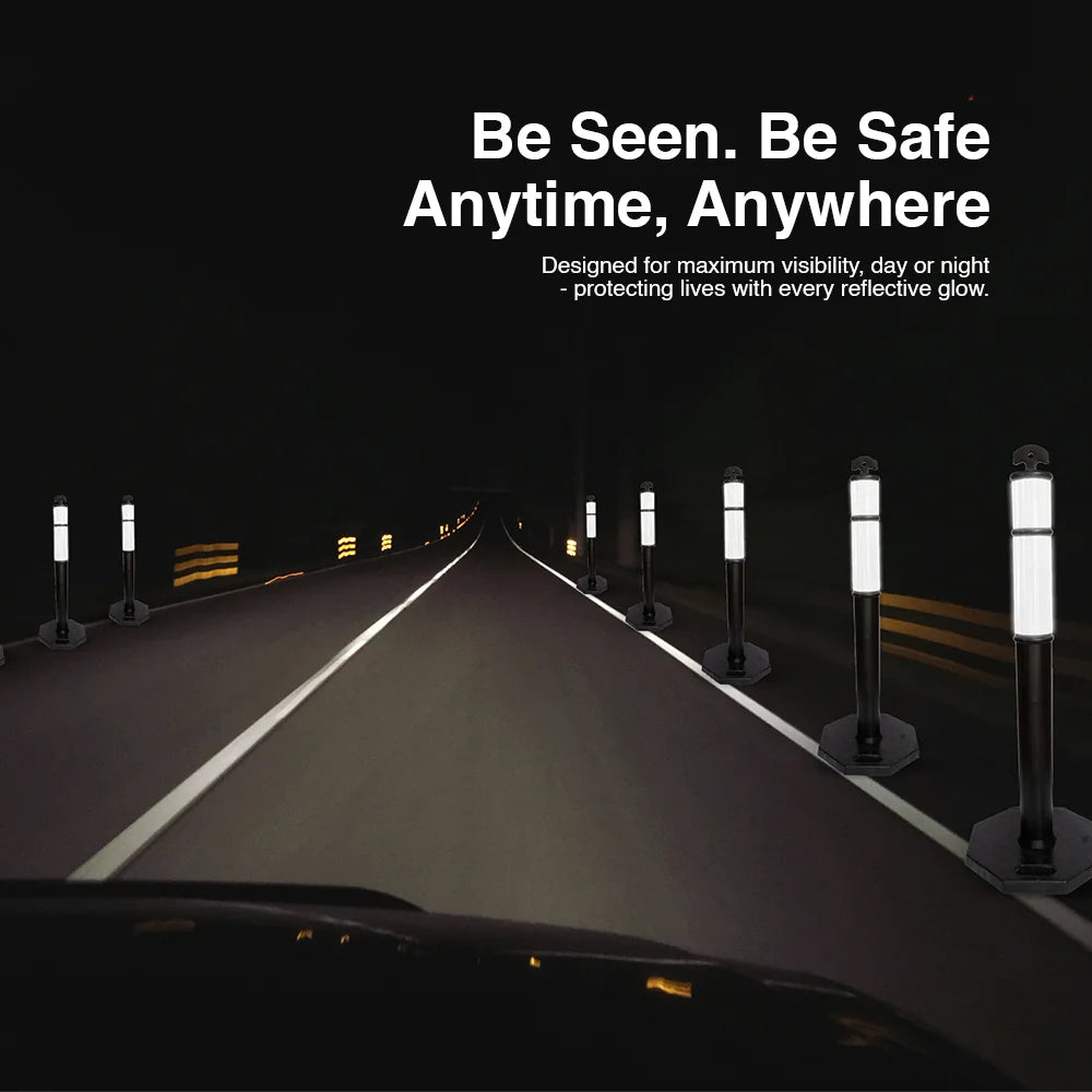 Black road safety delineator