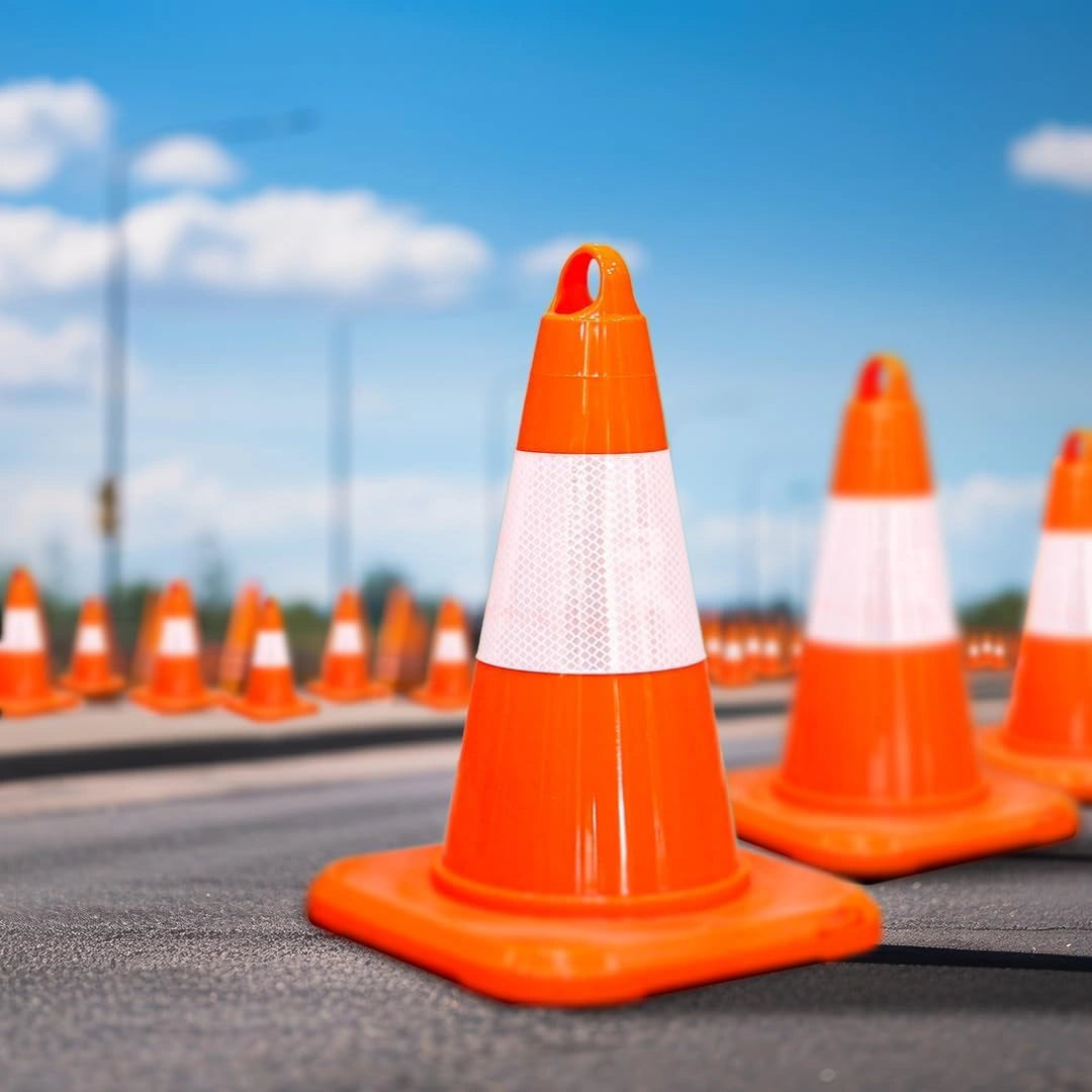 Durable 32CM orange PVC traffic cone with reflective safety band