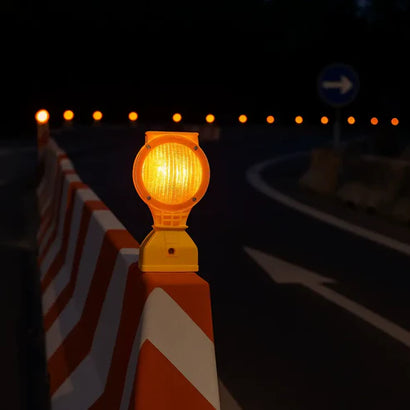 Solar Powered LED Warning Light – Yellow Traffic Barrier Light