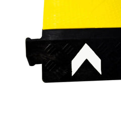 3-Channel Cable Protector Ramp with Reflectors