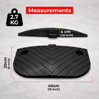 Black speed-ramp with measurementsd